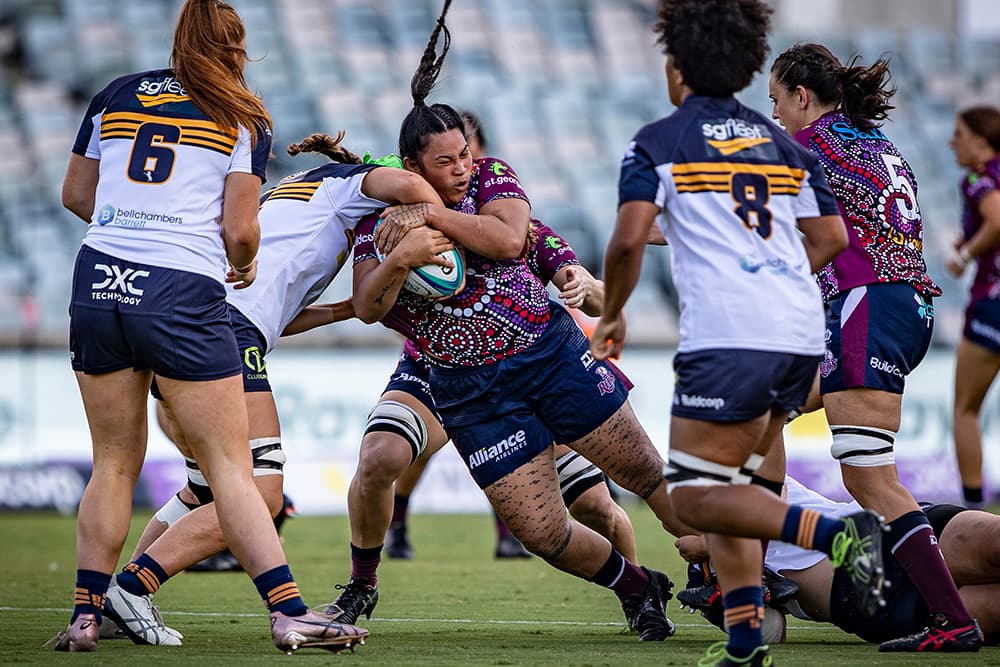 Liz Patu on the charge against the brumbies. Photo: QRU Media/Brendan Hertel.