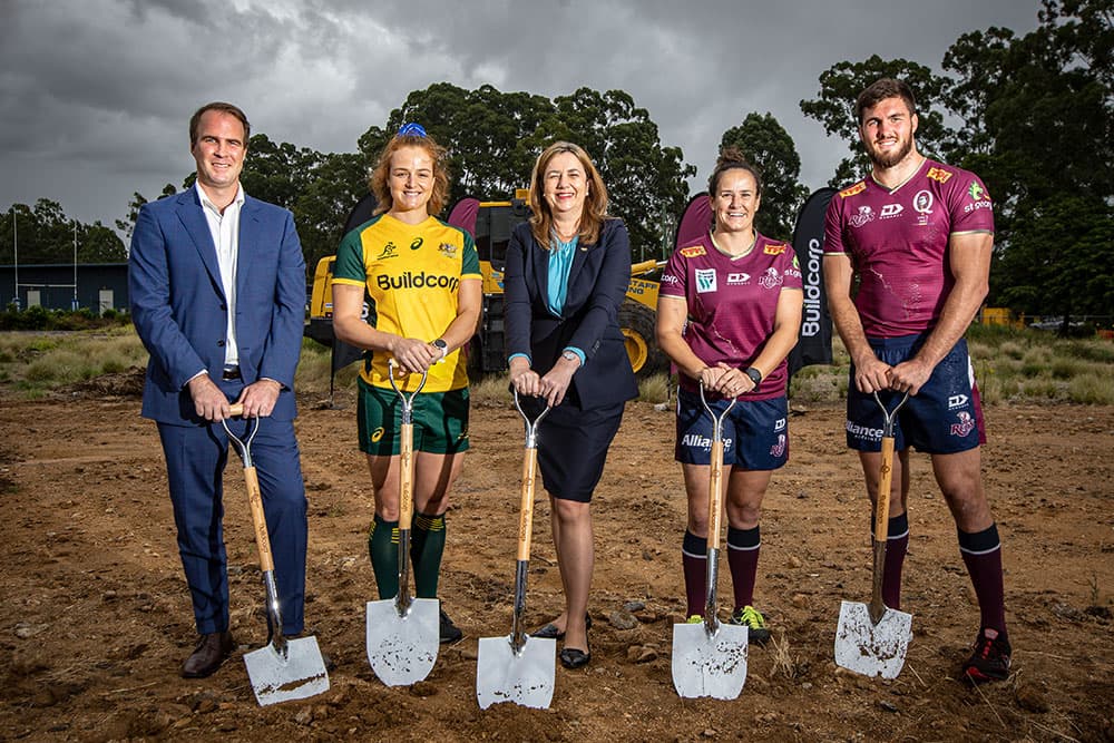David Hanham, Aleena Greenhalgh, Annastacia Pałaszczuk, Shannon Parry and Liam Wright at Ballymore. Photo Credit: QRU/Brendan Hertel