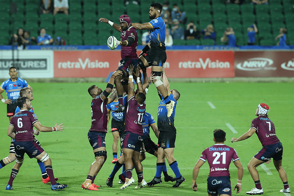 Seru Uru jumps for a lineout in Perth. Photo: Getty Images. 