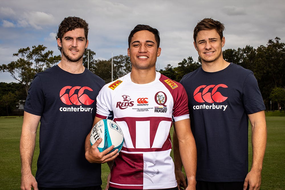 Kalani Thomas (centre) in the 2023 Japan tour jersey designed by the QRU's new apparel partner, Canterbury of New Zealand.